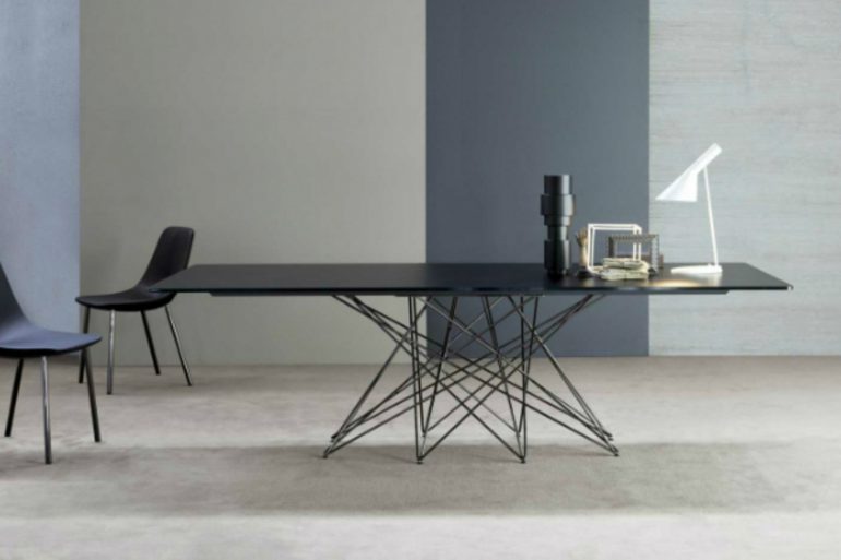 6 Design Dining Tables, Modern and Famous