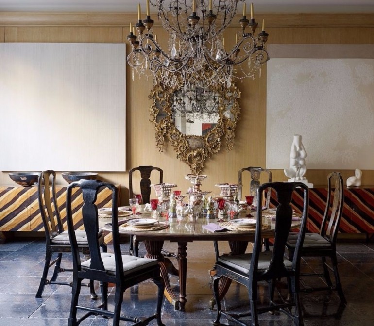 Stunning Dining Rooms Ideas By Jacques Grange | www.bocadolobo.com #diningroom #diningtable #moderndiningtable #diningtable #topinteriordesigners @moderndiningtables