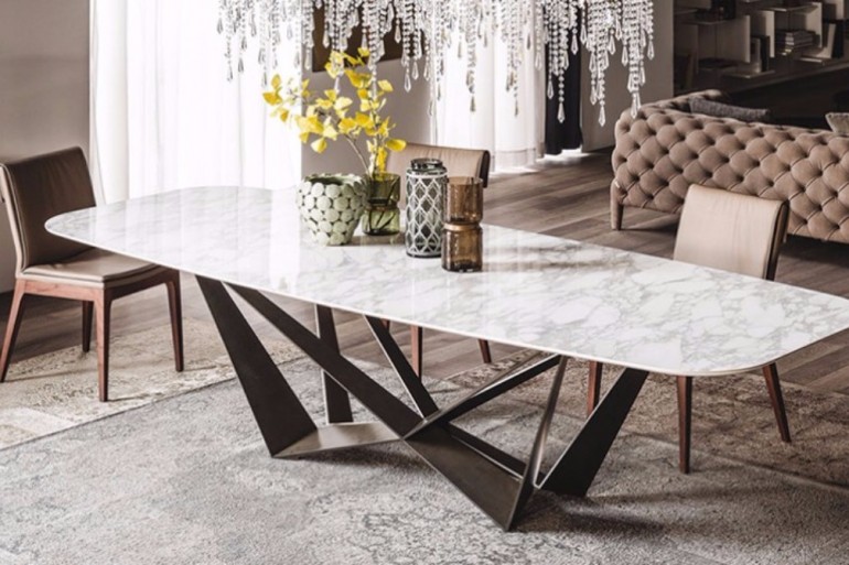 Dining Table Design Trends For This FallWinter | www.bocadolobo.com #moderndiningtables #diningtables #diningroom #thediningroom #roomdesign #diningarea #diningareadesign #wintertrends #falltrends #winter #fall #wood #exclusivedesign #interiordesign @moderndiningtables