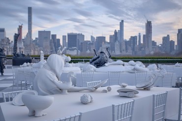 An Artistic Dining Area You Need To See | www.bocadolobo.com #moderndiningtables #diningroom #diningarea #thediningroom #exclusivedesign #metropolitanmuseum #newyorkcity