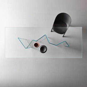The New Glass Dining Tables by Tonelli Design’s New Collection | www.bocadolobo.com #diningtables #moderndiningtables #diningroom #thediningroom #diningarea #roomdesign #productdesign #creativedesign #exclusivedesign #interiordesign @moderndiningtables