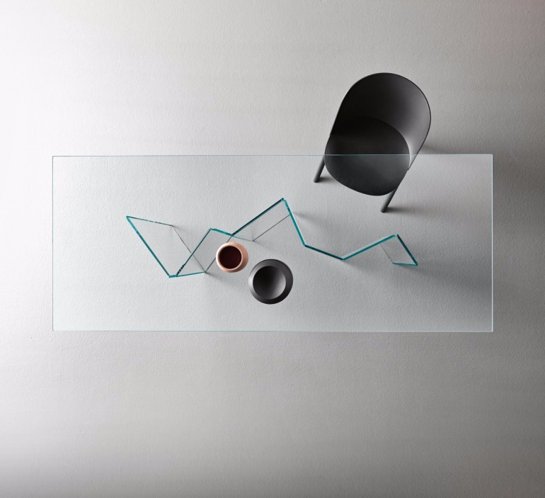The New Glass Dining Tables by Tonelli Design’s New Collection | www.bocadolobo.com #diningtables #moderndiningtables #diningroom #thediningroom #diningarea #roomdesign #productdesign #creativedesign #exclusivedesign #interiordesign @moderndiningtables
