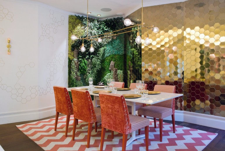 Top Interior Designers Marvelous Restaurant Flamingo by Marisa Gallo | www.bocadolobo.com #topinteriordesigners #moderndiningtables #diningareas #diningrooms #thediningroom #restaurants #luxuryrestaurants #interiordesign #exclusivedesign #luxurybrands @moderndiningtables
