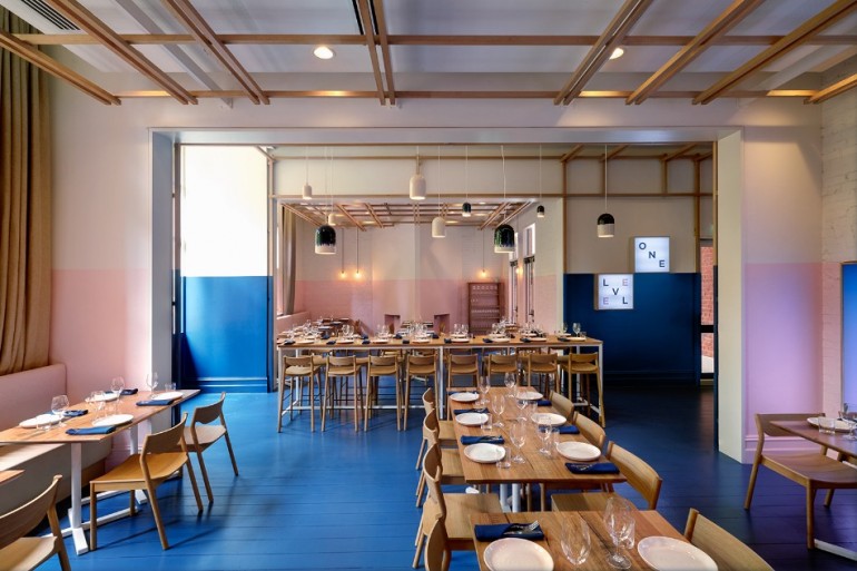 The Innovative Electric Blue Dining Area by Studio Gram | www.bocadolobo.com #moderndiningtables #diningroom #diningarea #thediningroom #restaurants #restaurantdesign @moderndiningtables