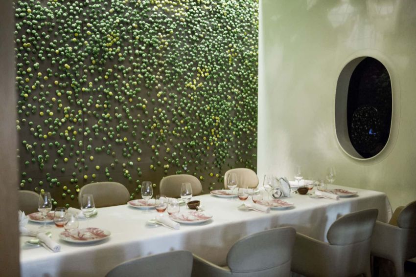 3 Luxury Restaurants Where You Dine Like Queen Elizabeth II