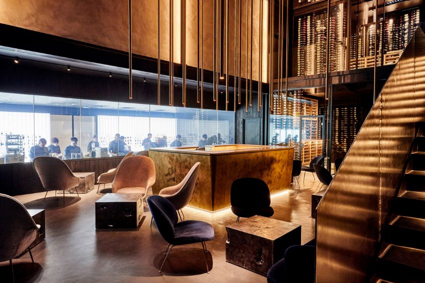 Alchemist: A Planetarium-Style High-End Restaurant