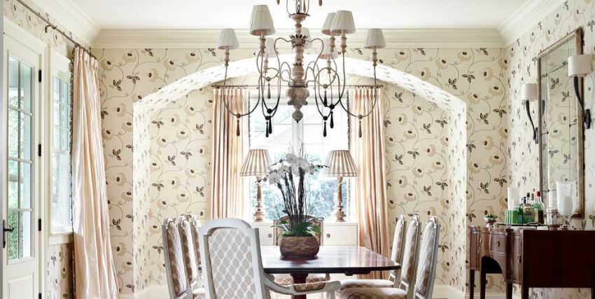 10 Modern Dining Rooms With A Floral Wallpaper