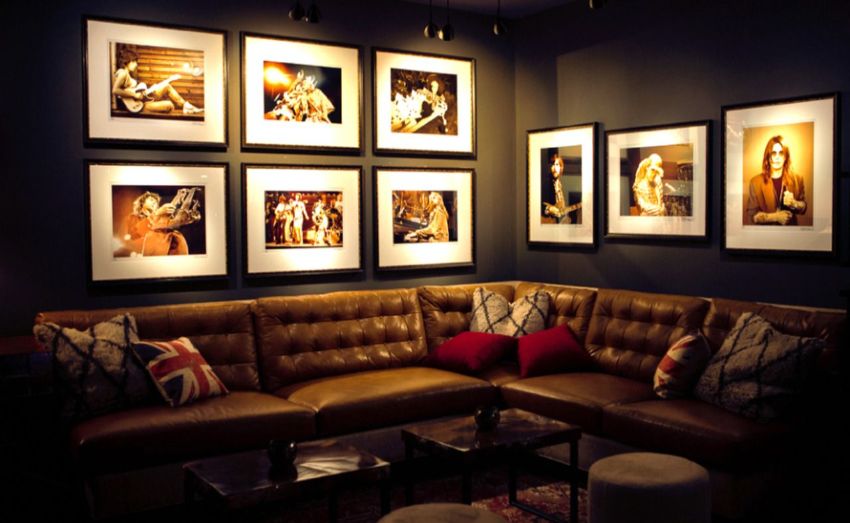 Modern Restaurants Set In Vintage Movie Theaters In United States