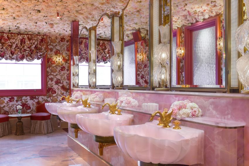 Modern Restaurants To Dine With The Best Artwork In The World