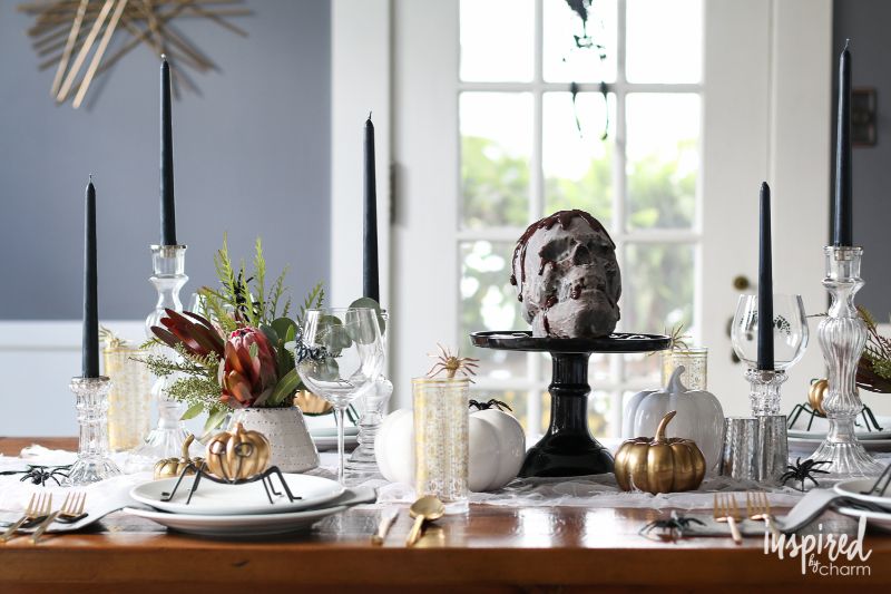 Spooky Dining Décor For A Fightening Haloween Meal