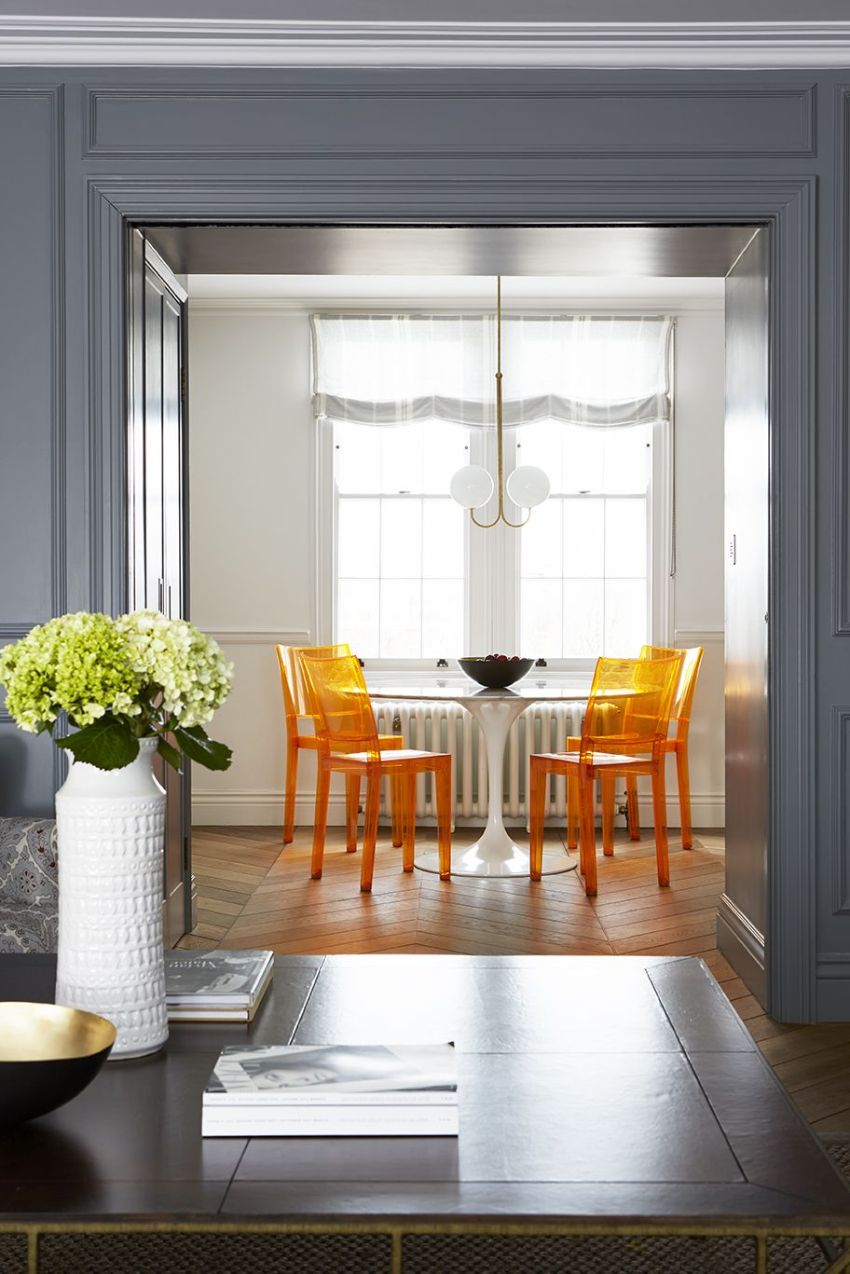 10 Modern Dining Room Ideas With Acrylic Dining Chairs