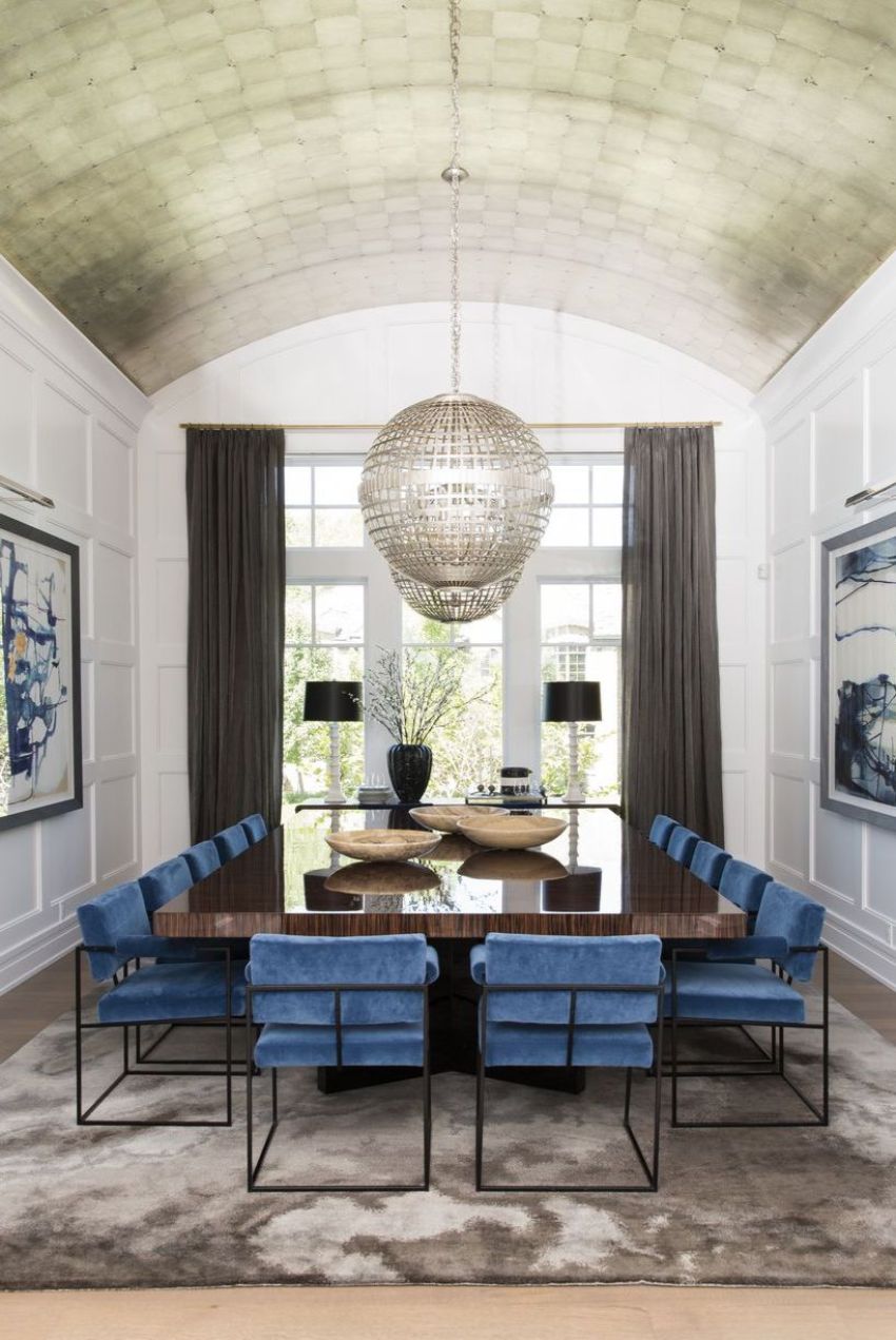 Exquisite Dining Rooms With A Modern Lighting Design