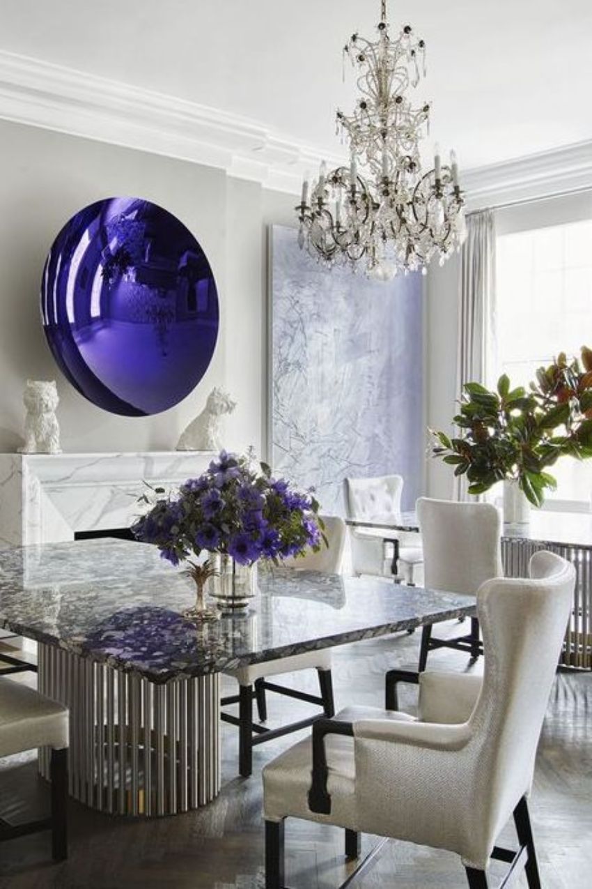 Exquisite Dining Rooms With A Modern Lighting Design