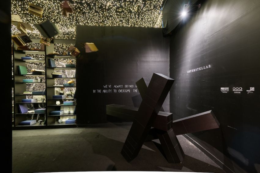 The Interstellar Restaurant - The Power Of Lighting Design