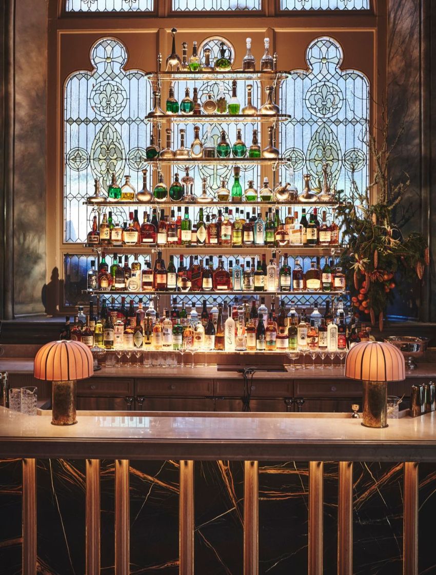 Verōnika - Discover The NYC’s Most Stylish Luxury Restaurant