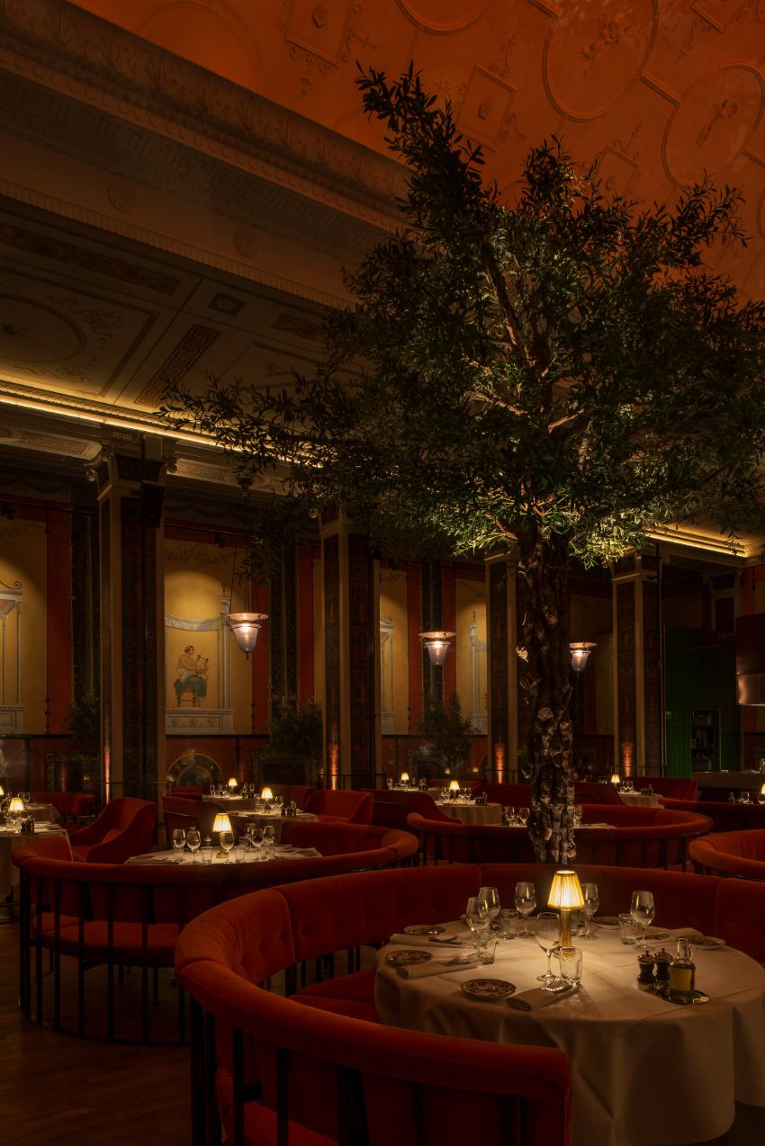 L'Avventura Restaurant - An Old Cinema Transformed Into An Italian Eatery
