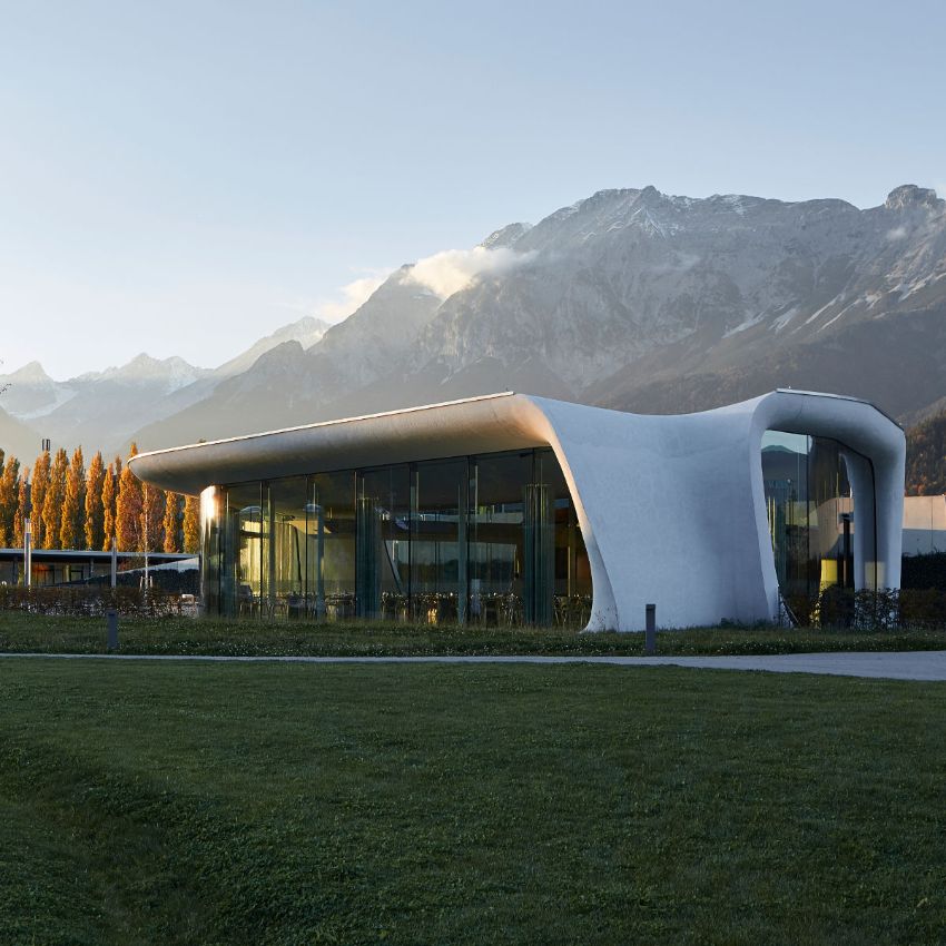 Inside The Swarovski Crystal Worlds: Discover The Luxury Daniels. Café & Restaurant