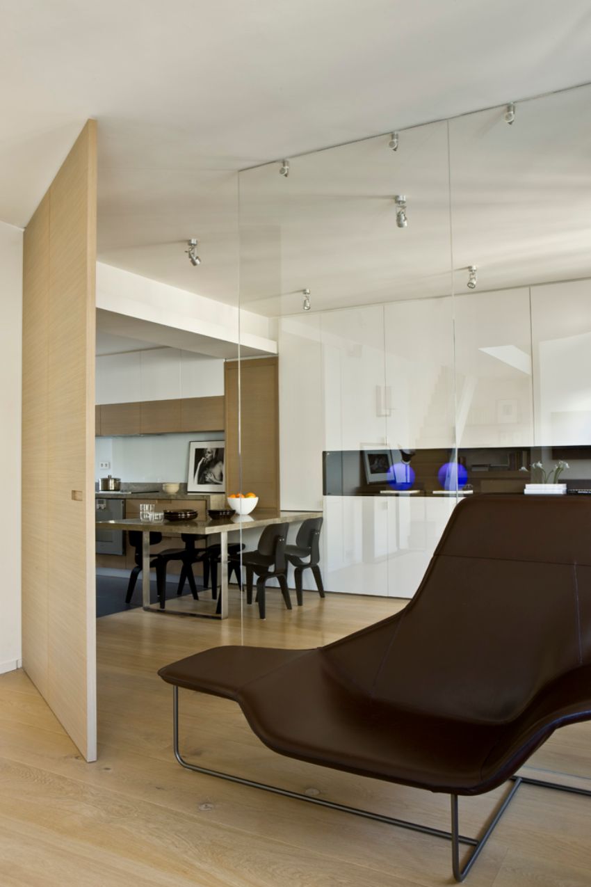 Striking Dining Rooms To Inspire You Designed by BISMUT & BISMUT