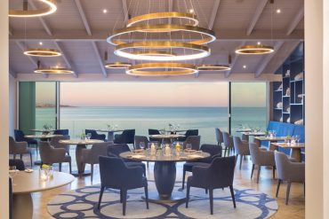 The Best Luxury Restaurants Located In Marinas Across The Globe ft