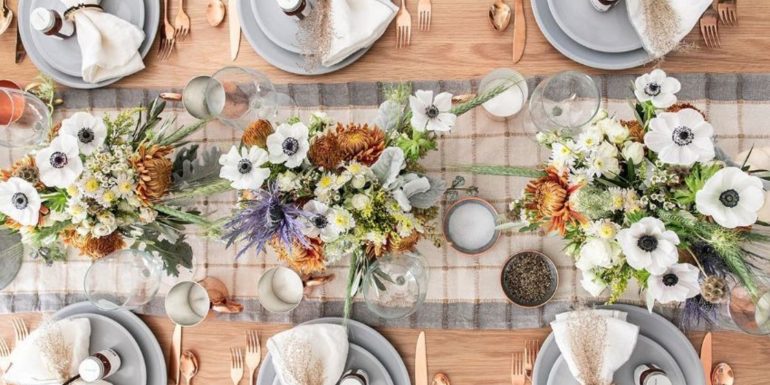 Thanksgiving Center Pieces For Your Modern Dining Table