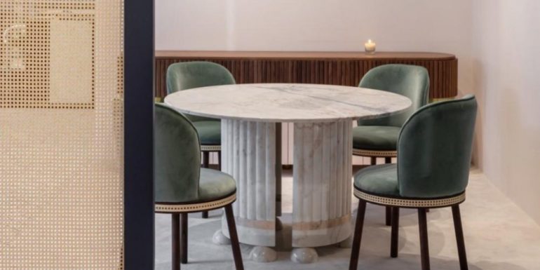 Classic, Yet Luxury White Dining Tables For An Imposing Dining Room