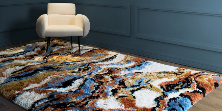 25 Luxury Rugs That Will Upscale Your Dining Space