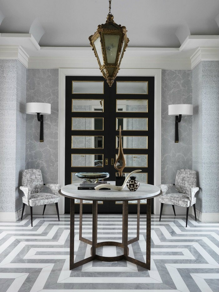 10 Modern Console Tables For Your Entryway