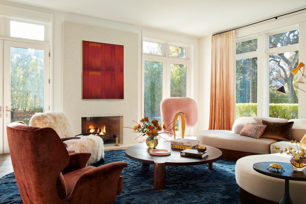 Meet a Modern Home With A Striking Pink Sculpture and a Purple Dining Room