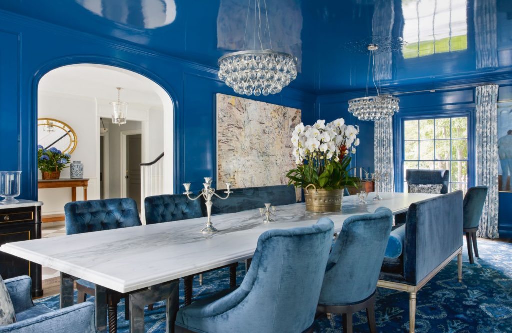 Evens Architects: A Home in Los Angeles With a Stunning Blue Dining Room